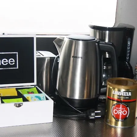 Apartment Garden House, Private With Wifi And Free Parking For 1 Car Weesp