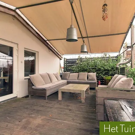 Garden House, Private With Wifi And Free Parking For 1 Car *